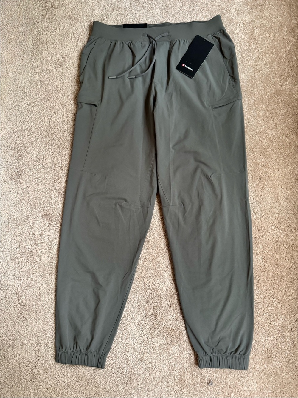 Lululemon Zeroed In Classic-Fit Cargo Pant — Gray Sage
